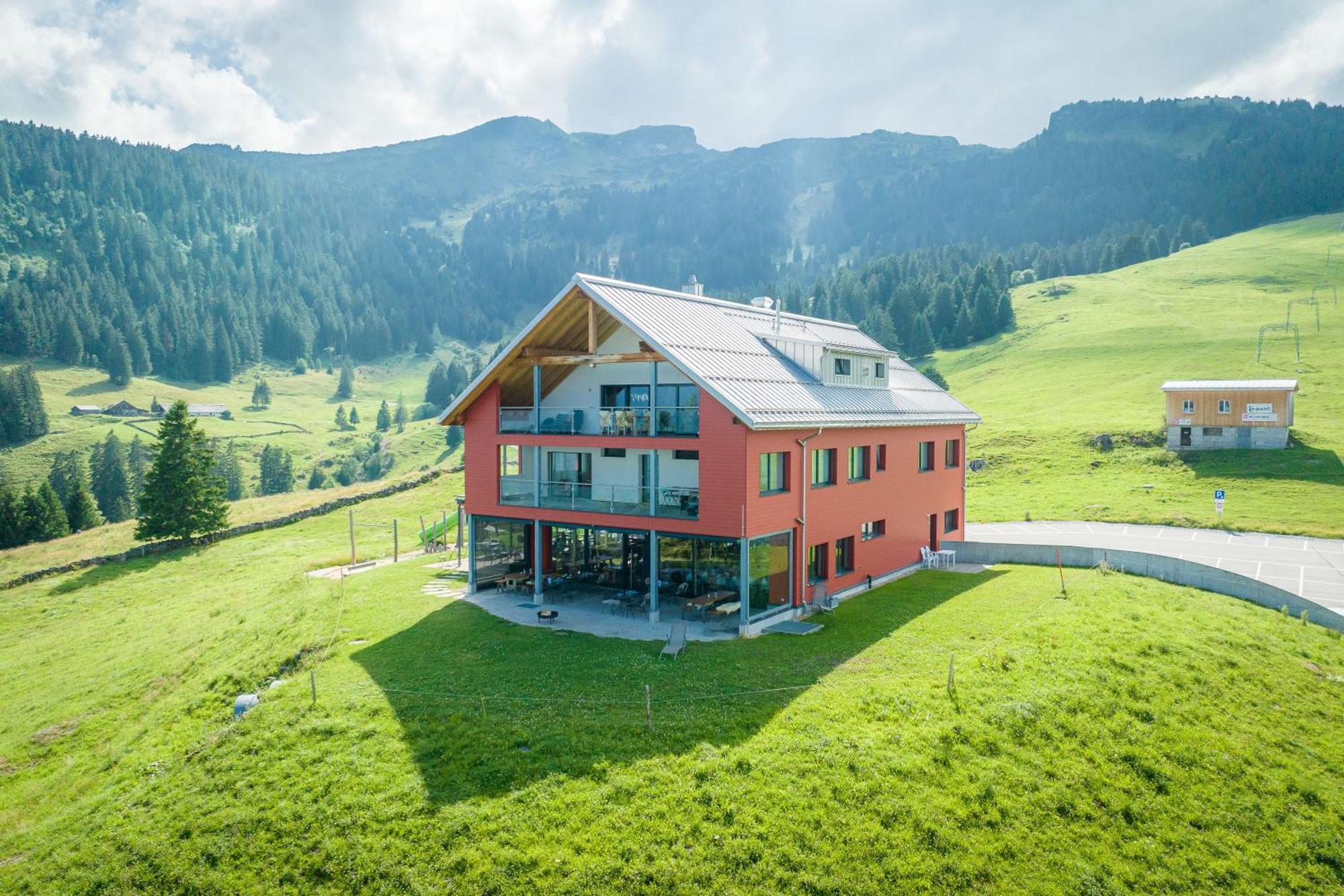 Hotel Restaurant Berghaus Malbun Buchserberg Бухс Екстериор снимка